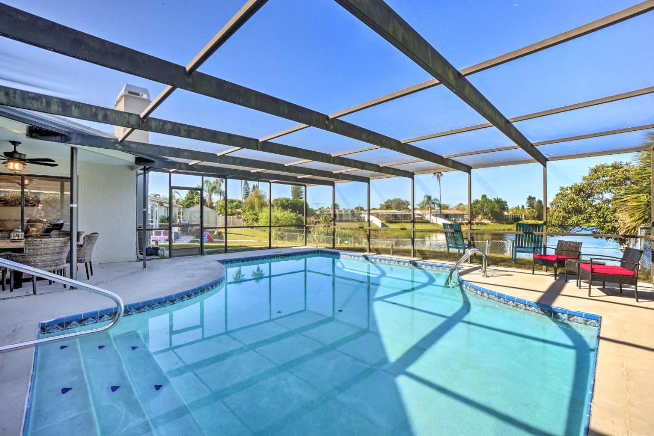 Waterfront Port Richey House With Heated Pool! Villa Exterior photo