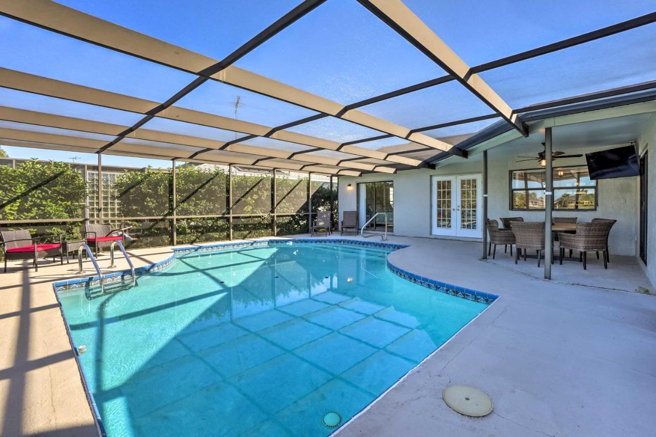 Waterfront Port Richey House With Heated Pool! Villa Exterior photo